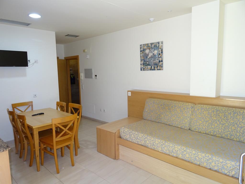 Apartamentos Selvapark Lloret de Mar Luaran gambar