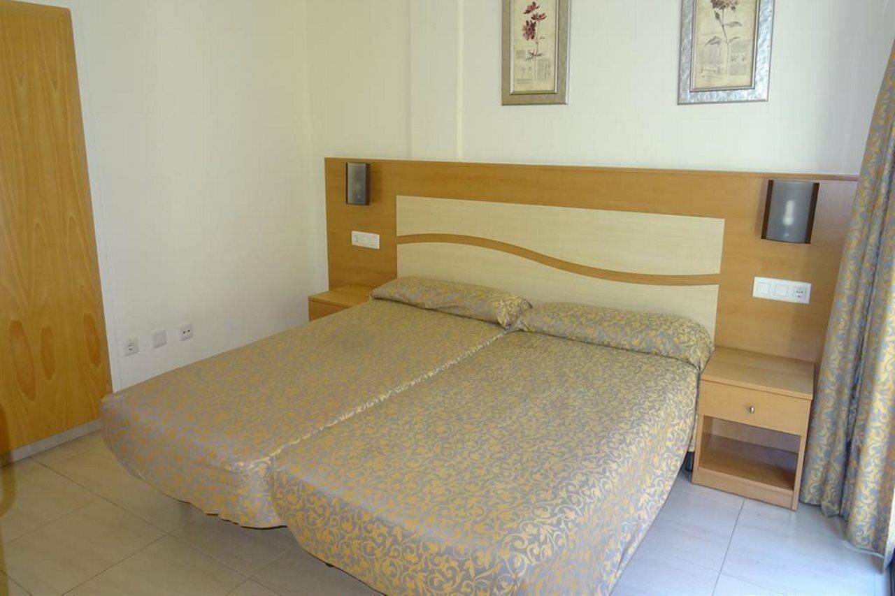 Apartamentos Selvapark Lloret de Mar Luaran gambar